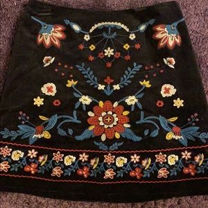 Embroidered skirt